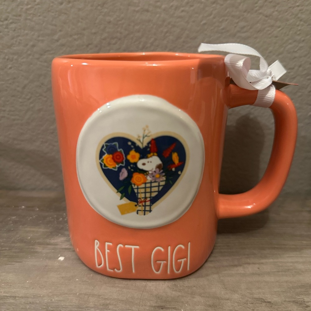 Peanuts/Rae Dunn Snoopy Best Gigi Mug